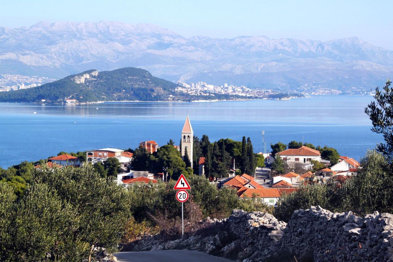 Apartments By The Sea Slatine, Ciovo - 15504 Exterior foto