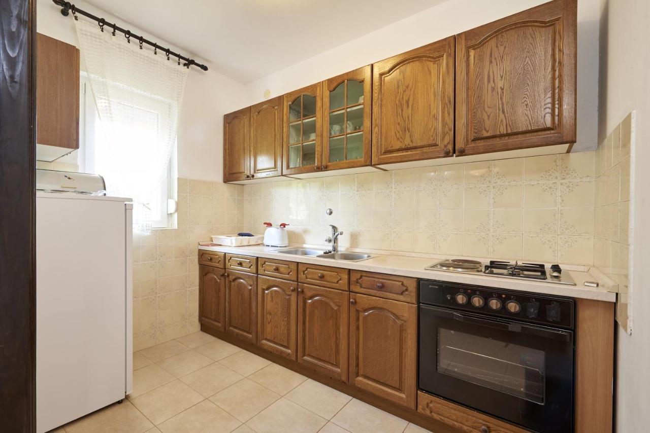 Apartments By The Sea Slatine, Ciovo - 15504 Exterior foto